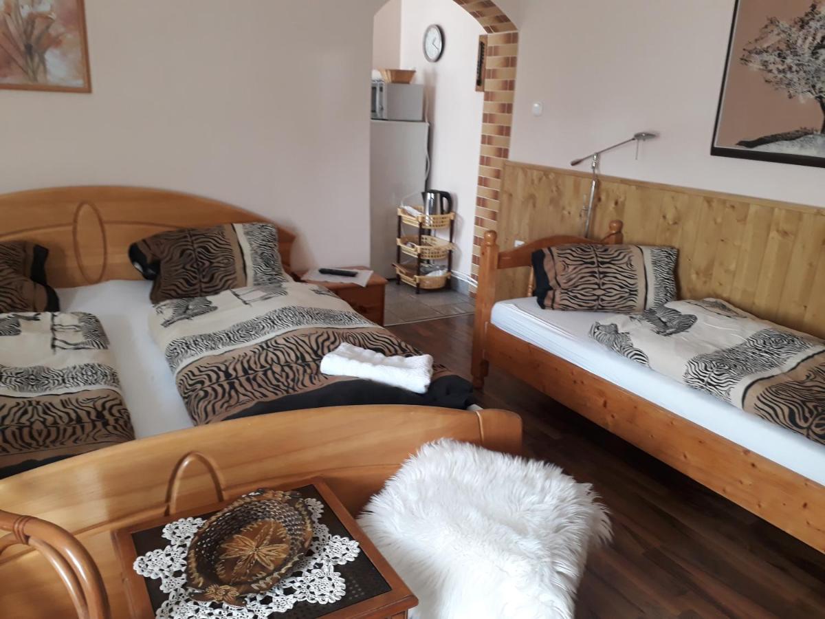 City Camping& Apartman &Bungalow *