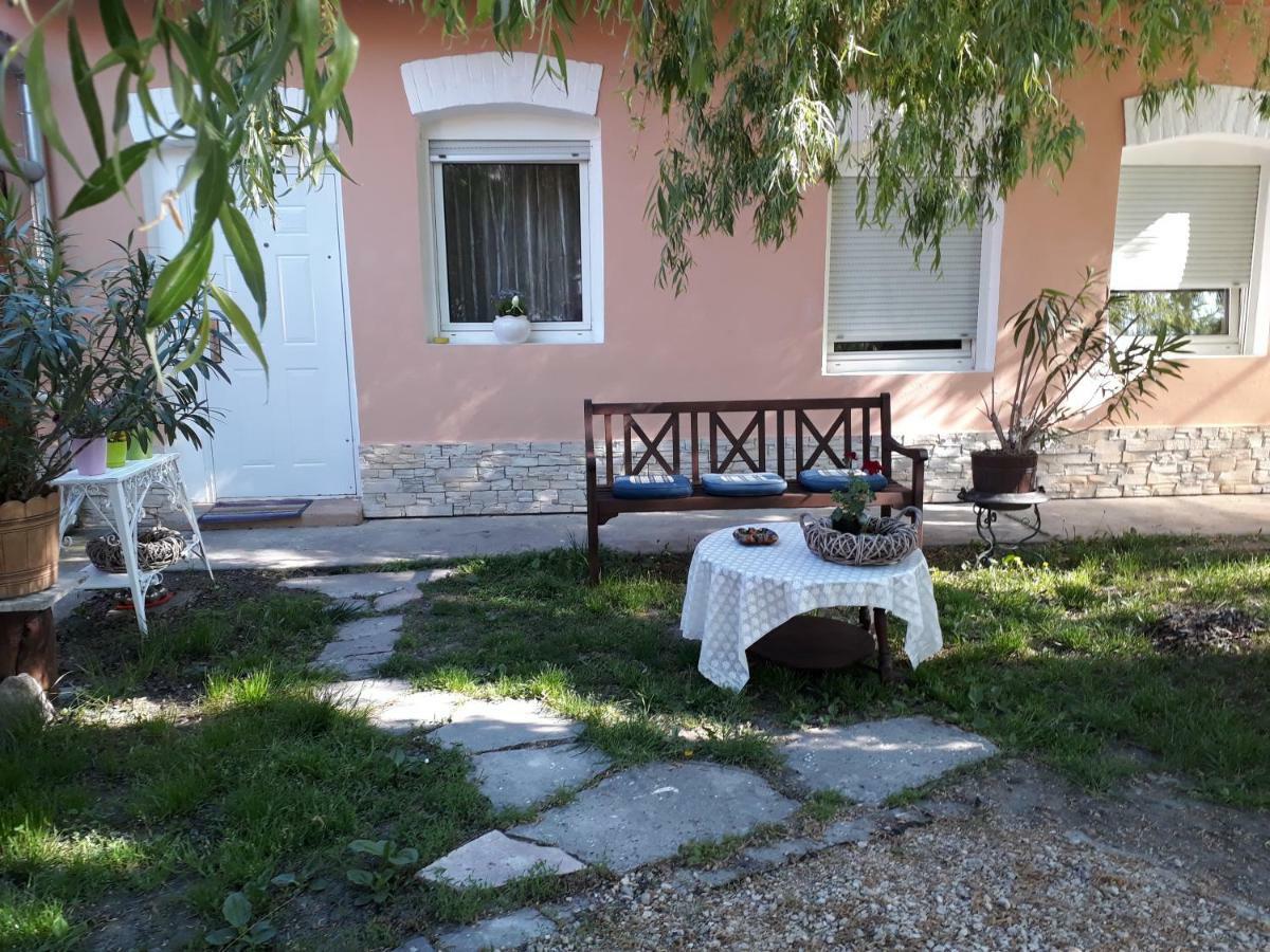 City Camping& Apartman &Bungalow